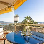 On La Croisette: New 2 Bedrooms With Sea View