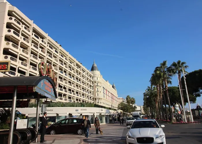 Cannes Conseil Immo - Appartement moderne à 250 m du Palais des festivals et des Plages