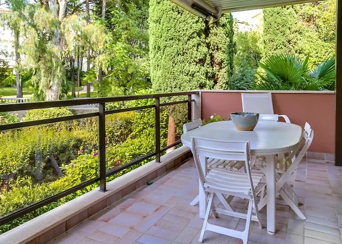 Immogroom - Studio - Terrace - Ac- 7 Min From Beaches