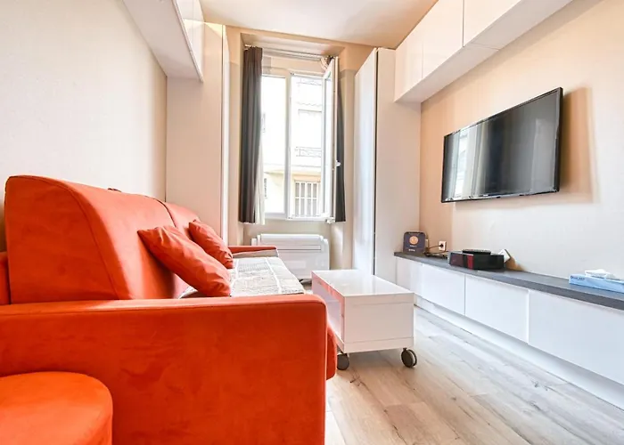 Beautiful And Cozy Apartment In The Heart Of Cannes