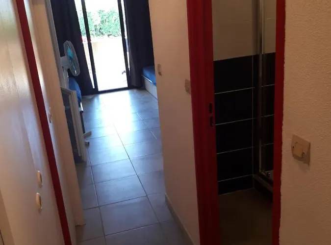 2 Pieces Refait A Neuf Cannes La Bocca