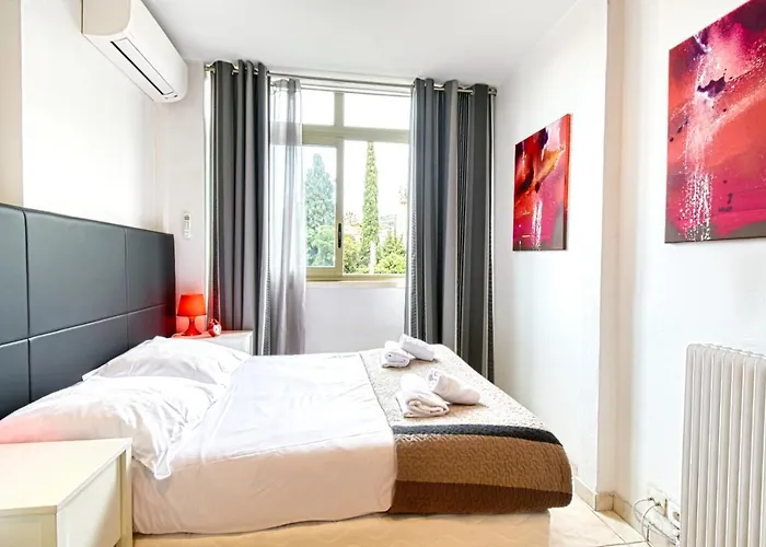 Beautiful Modern Apartment In The Heart Of Cannes