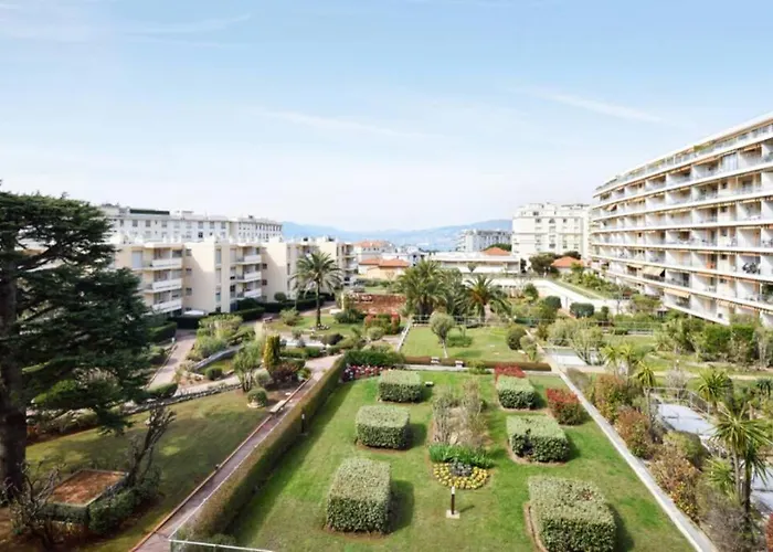 Appartement Spacieux Avec Vue Mer Proche Du Centre