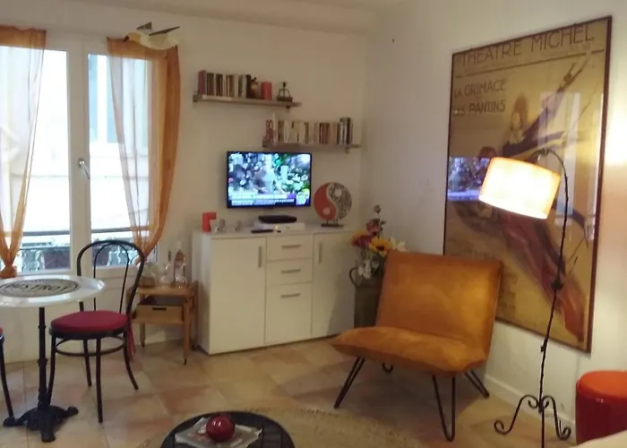 Studio A 2 Pas Du Palais