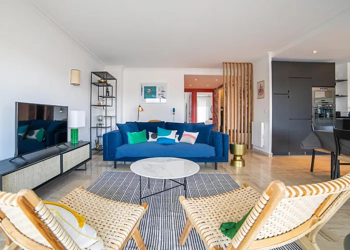 Guestready - Wonderful Apt With Parking Access!