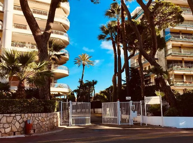 Cannes Croisette &Palm Beach,Parking