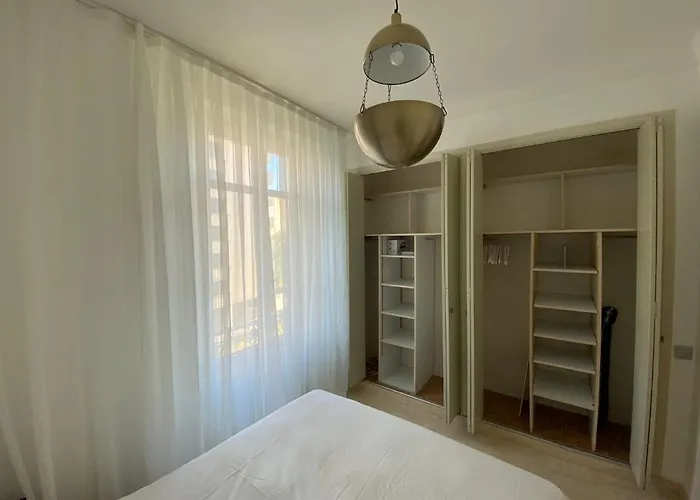 Beautiful Apartment 2Mn Walking Distance From La Croisette And The Beach