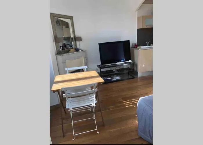 Bel Appartement Bien Place Au Coeur De Cannes