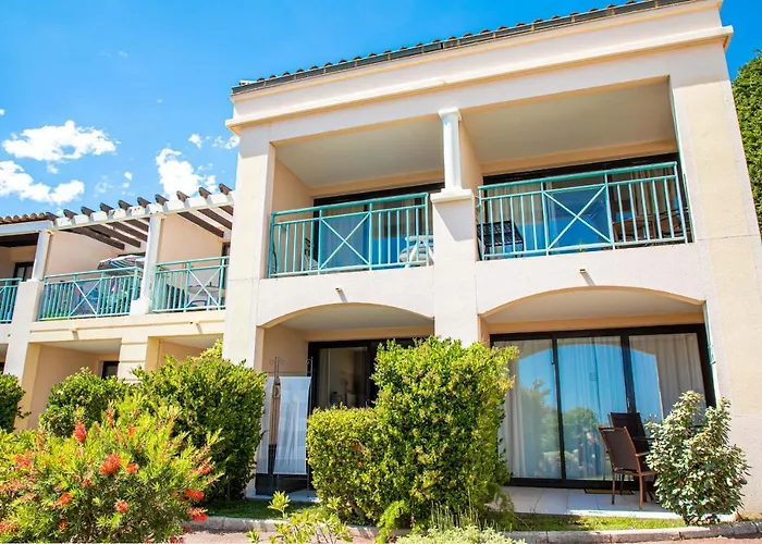 Guestready - Lovely Apartment With A Pool And A Sea View