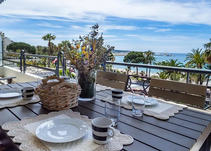 Cannes Croisette Superbe 3P Front De Mer
