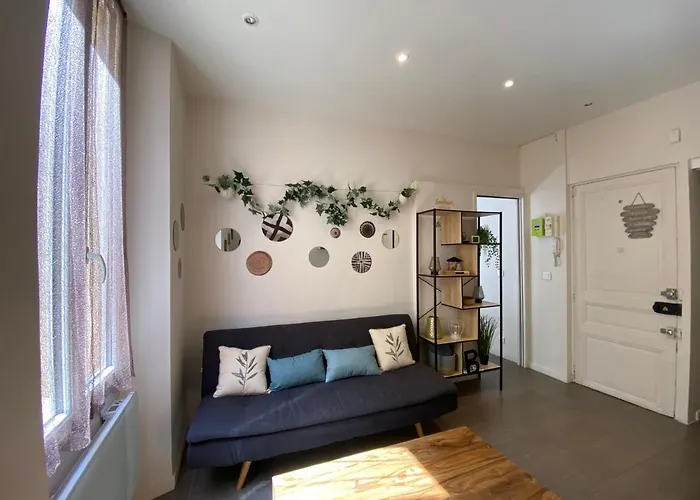 C039-Appartement Lumineux Au Suquet Pour 3 Personnes