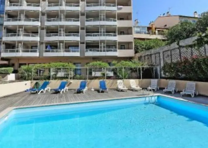 Apartment Cannes Pool
