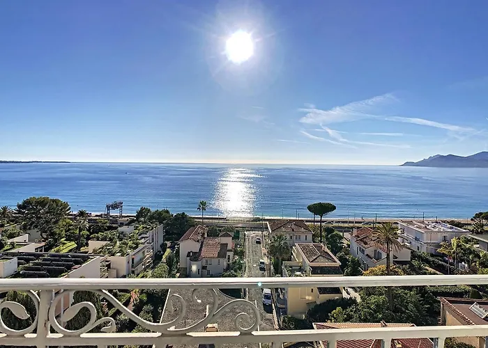 Un Palais Au Prix D\'Un 3 Etoiles