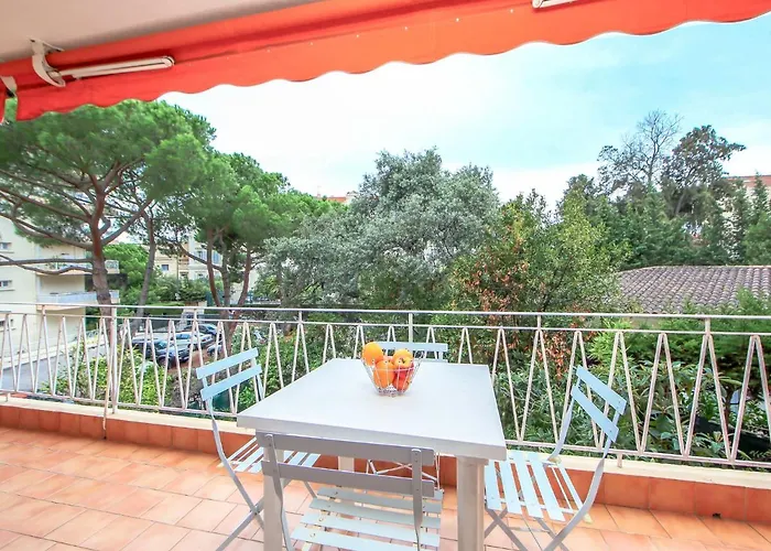 Apartment Le Minerve By Interhome