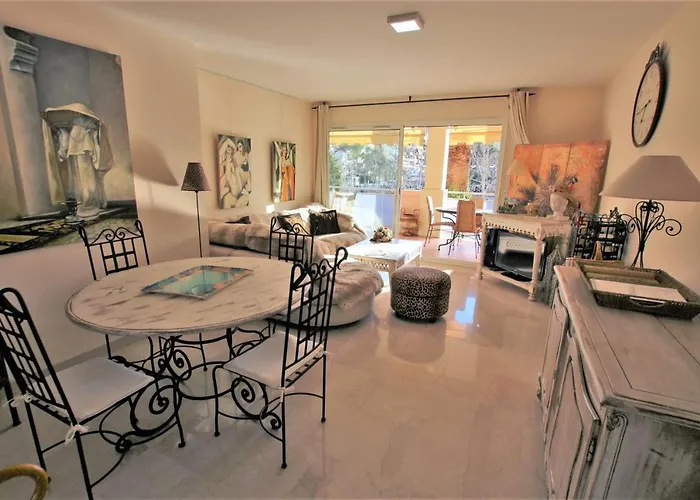 Apartment 2 Bedrooms2 Bathroomsterrace Equipped In Palm Beach Area