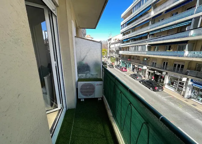 Superbe Appartement Idealement Situe A Cannes