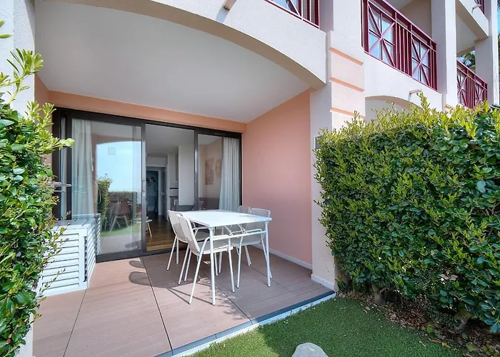 Immogroom - Sea View- Pool- Parking- Garden