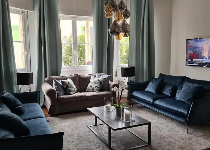 Maison de ville à Cannes à 450 mètres de la Croisette