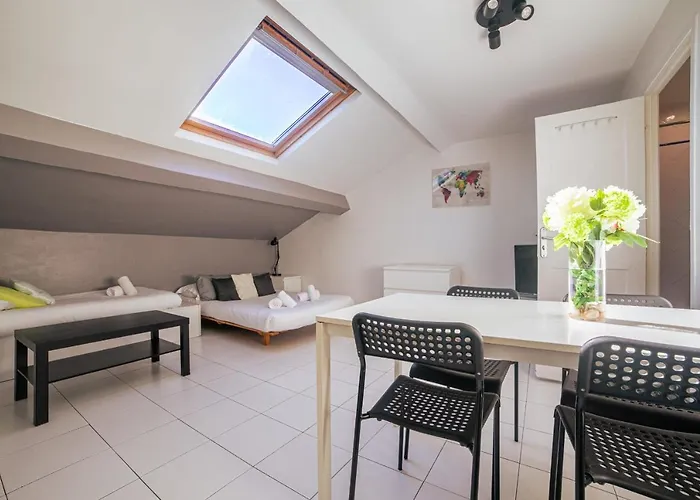 Guestready - Bright Studio In The City Center