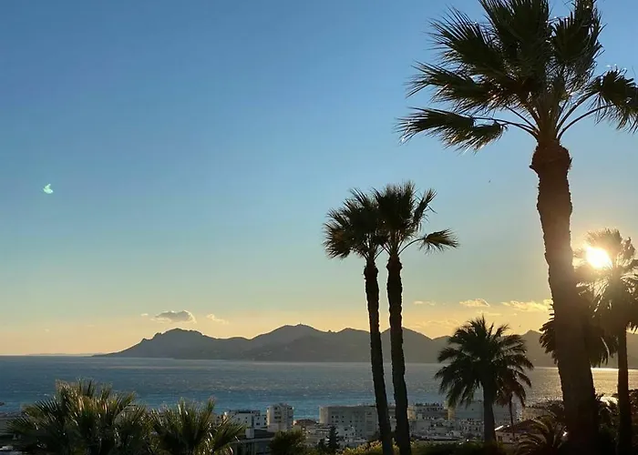 Apartment With Amazing Panoramic Sea View, Close To The Beach - Residence Albert 1Er