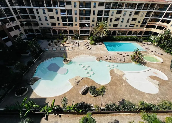 Appartement Ds Residence Privee Avec Piscine A 5 Min A Pied Plage!!