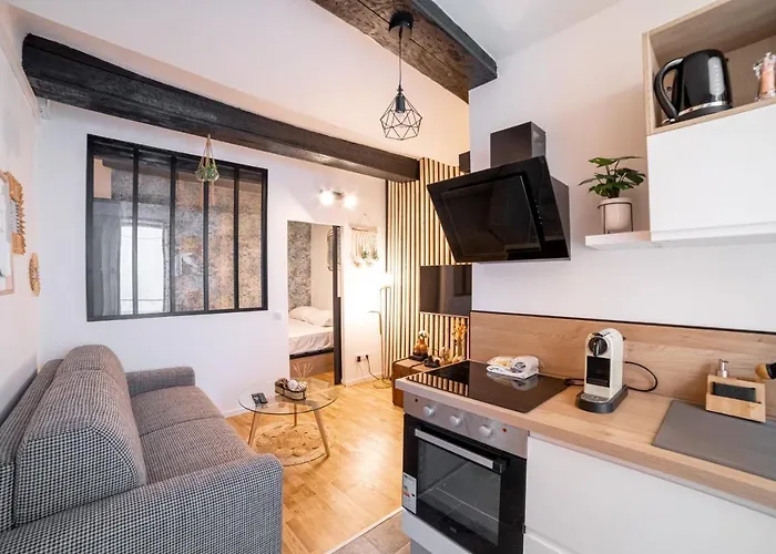 Griffin Furnished Flat