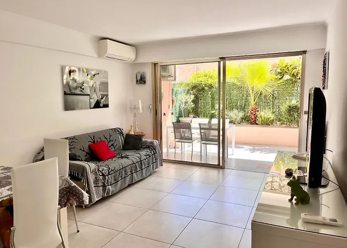 Apartment Cannes Rico Beach