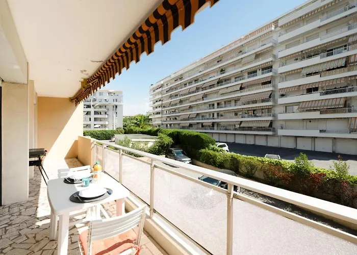 Apartment Le Morelia By Interhome