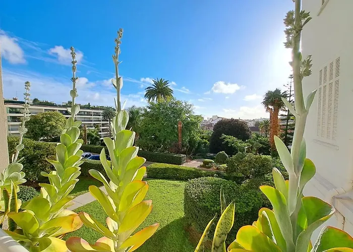 Beautiful Renovated Studio With Ac And Terrace - Benakey