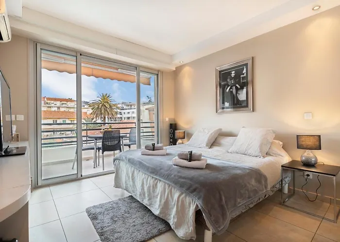 Palais Rouaze Cannes
