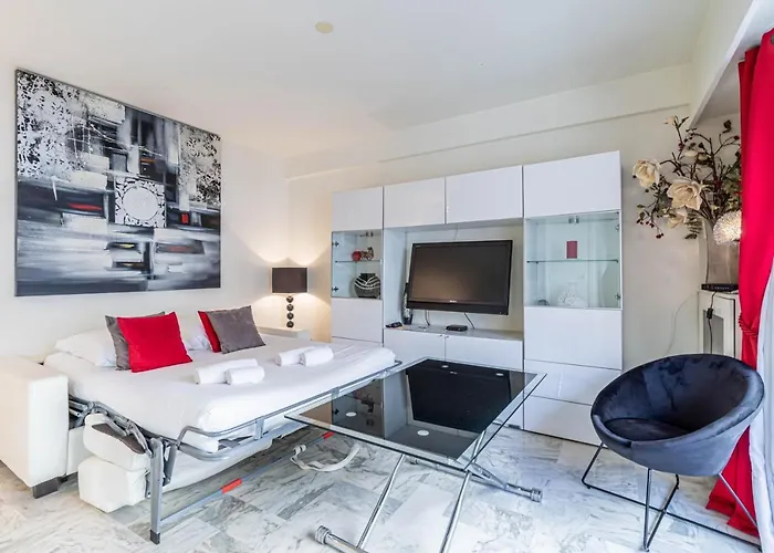 Cozy Studio In The Heart Of Cannes - Near Sea