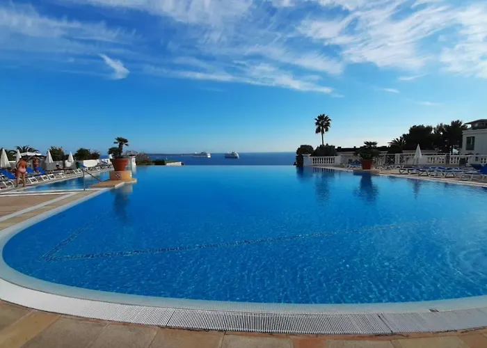 Cannes & More