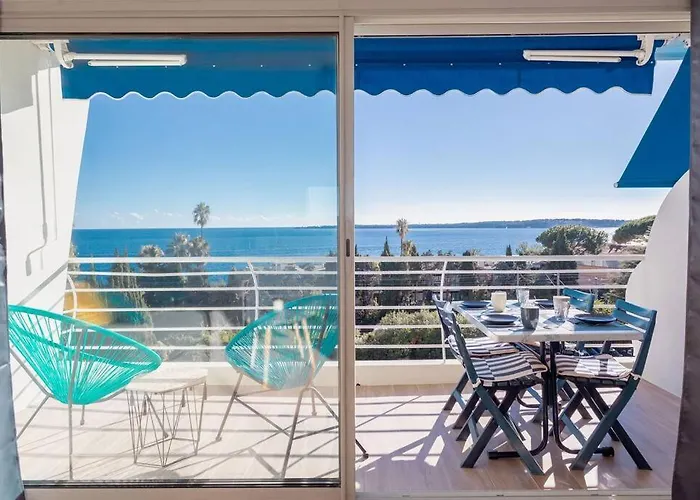 Apartment With Panoramic Sea View, Walk To The Beach - Marechal Juin By Halldis