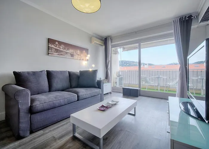 Immogroom -Terrace - Air Conditioner - Wifi - 15 Min From The Palais