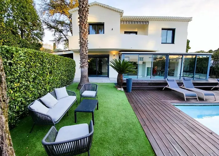 Villa Bel Air Cannes - 240M2 - Freshly Completely Renovated - Beach - Pool - No Party Allowed - No Bachelor-Ette Stay