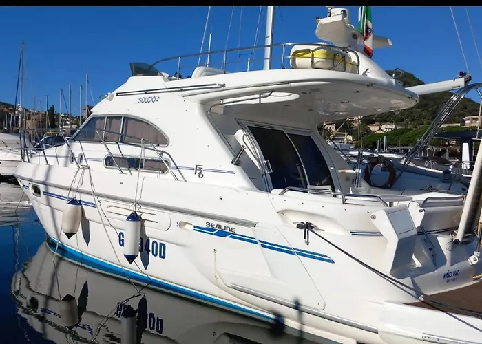Yacht Sealine