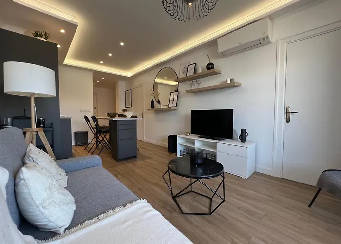 Cosy 2 Bedrooms Apartment Croisette