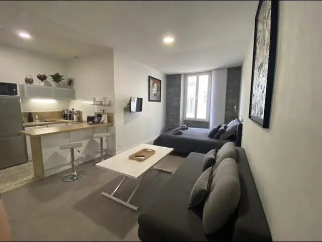 Paca Properties 41H2 - Studio Cosy