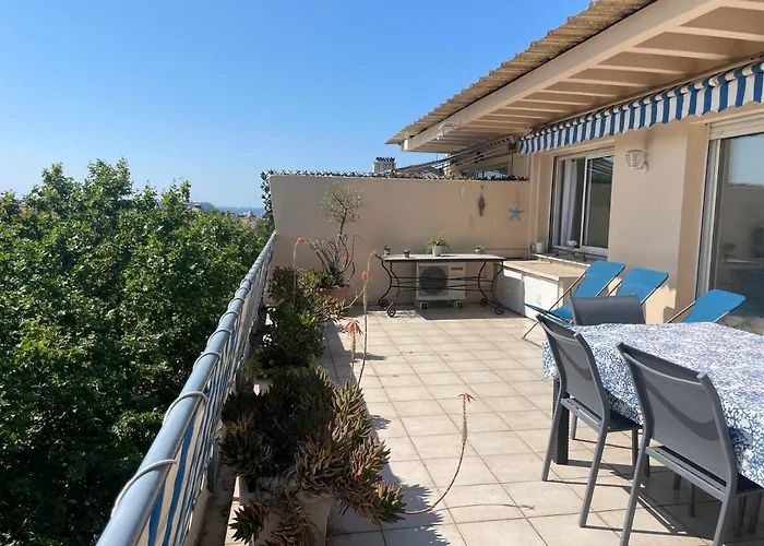 Toit Terrasse Proche Plages Croisette Et Palais Des Festivals