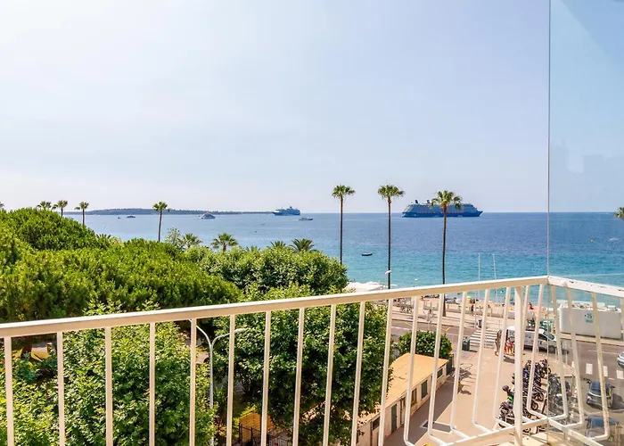Vue Mer Exceptionnelle Sur Plage Du Midi En 1Re Ligne- 2 Chambres