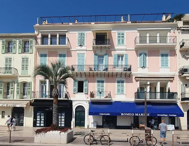 Bel Appartement Typique Proche Du Palais Et Plages