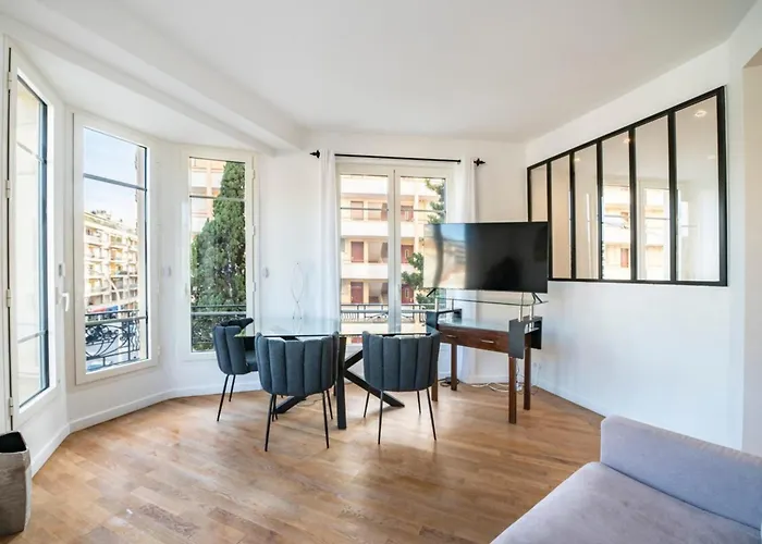 Wonderful 2 Bedroom Apartment