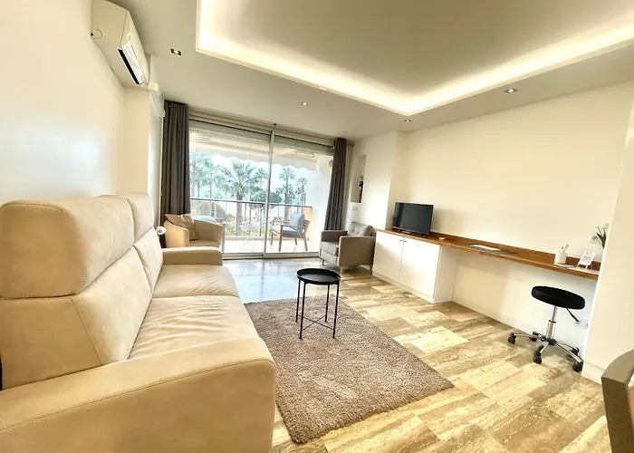 Studio Grand Hotel Croisette, By Welcome To Cannes