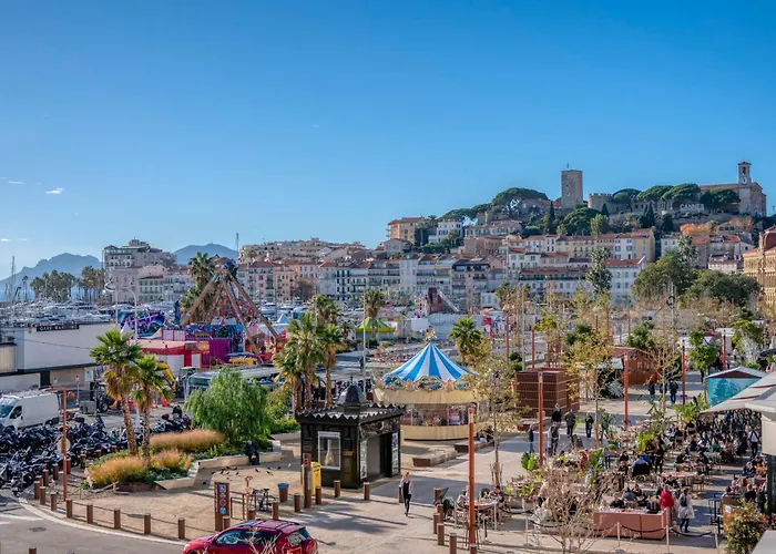 Cannes Luxury Rental - Stunning Croisette Apartment