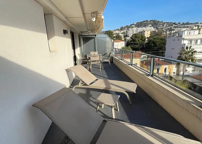 Top Floor Secret Garden, Cannes