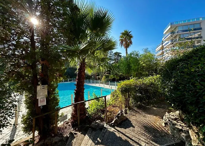 A018-Large Studio With Sea View Swimming Pool Garage