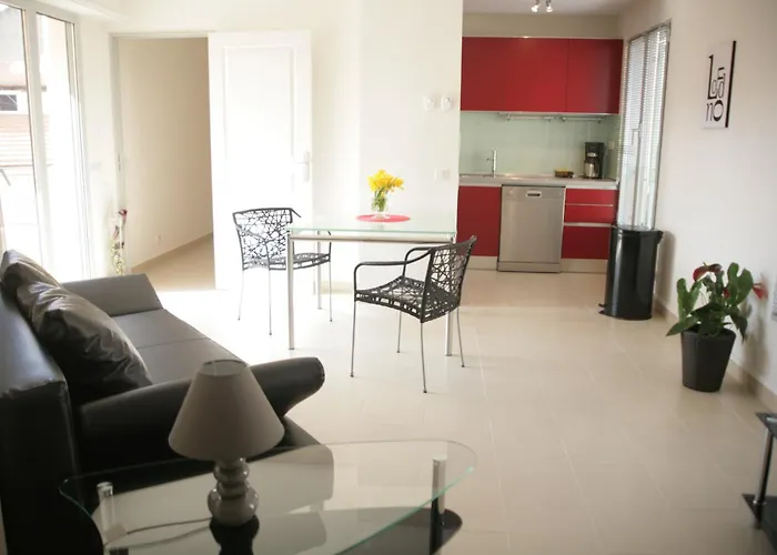 Le Vieux Port Apartments