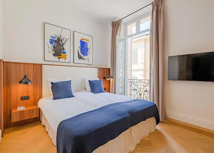 La Guitare 24 - Nice Studio In Center Of Cannes, Just Behind Grand Hotel