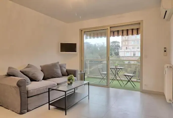 Appartement Proche Des Plages Et Du Palais