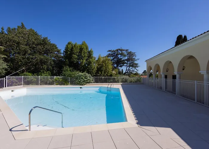 Adorable 2P Avec Piscine Cannes